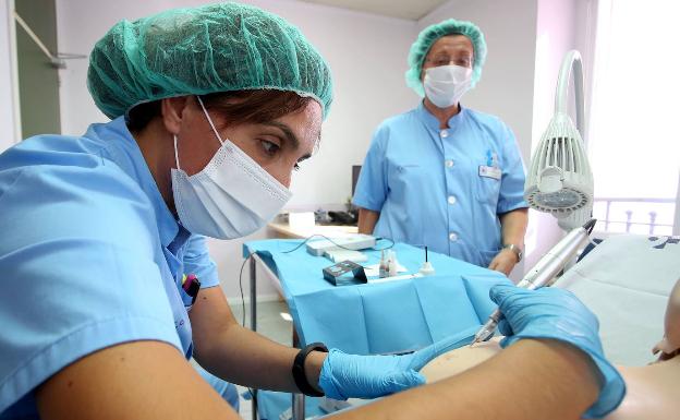 La simulación de pezones infunde autoestima a mujeres con mastectomía