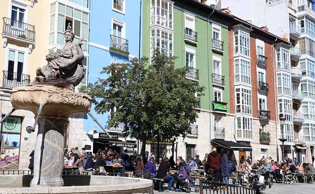 Los burgaleses pasan al sol el primer fin de semana de otoño