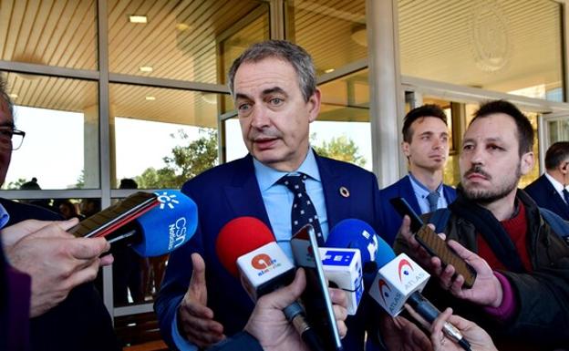 Zapatero: «La Monarquía, igual que otras instituciones, es perfeccionable»