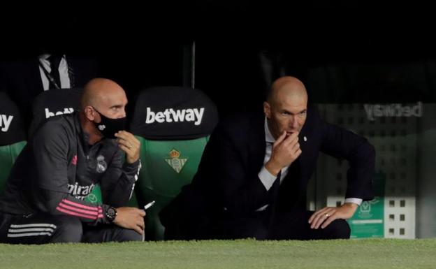 Zidane no quiere fichajes: «¿Para qué meter más gente? Ya es liante»