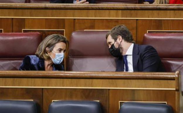 El líder del PP acusa a Sánchez de haber entrado en la Moncloa por una «mentira»