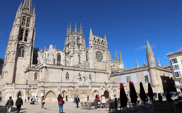 La Catedral de Burgos mantiene el culto pero se cierra al turismo ante el nuevo confinamiento
