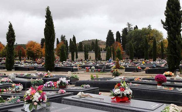 Con cita previa hasta para ir al cementerio en Burgos