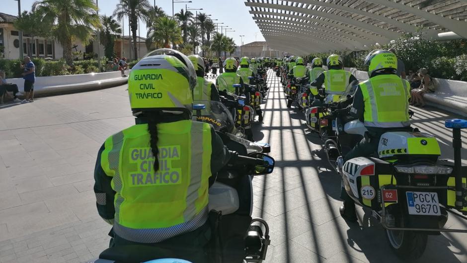 Más de 130 guardias civiles velarán por la seguridad de la etapa de La Vuelta que sale este jueves de Burgos