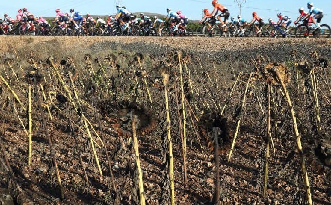 Novena etapa de la 75 edición de la Vuelta Ciclista a España 2020 a su paso por Burgos