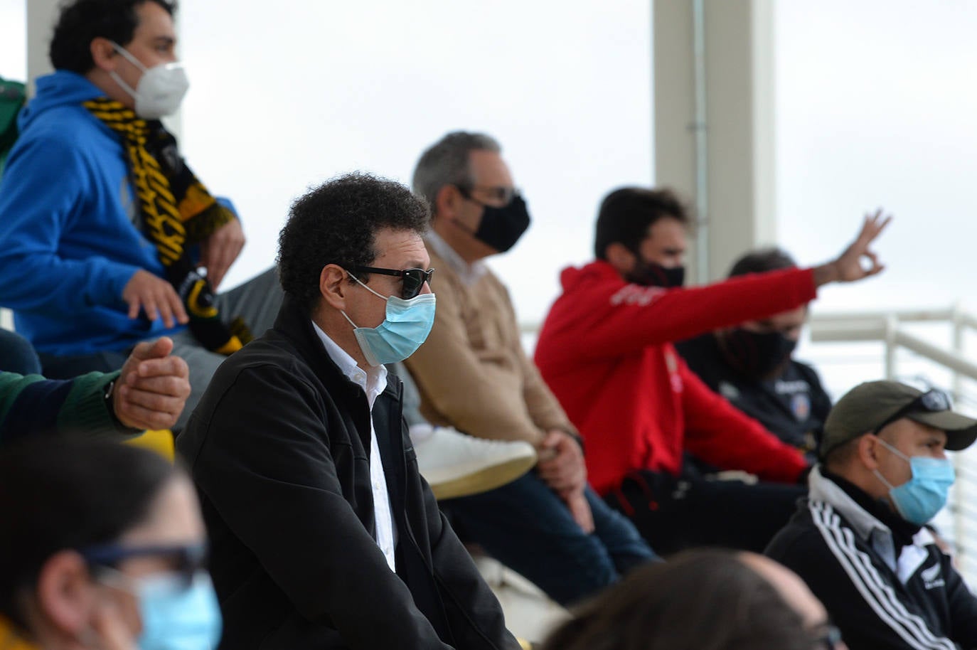 Galería del público en el Ubu Bajo Cero vs Ampo Ordizia