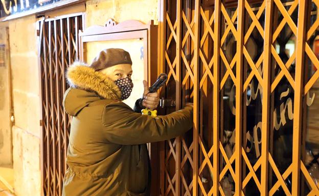 Las calles de Burgos se vacían con el cierre de la hostelería