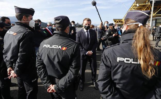 Macron aboga por refundar «en profundidad» el espacio Schengen