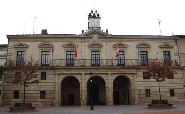 El Ayuntamiento de Miranda de Ebro y la Cámara de Comercio ponen en marcha el bono-comercio