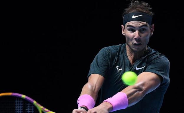 Nadal avanza a semifinales y avista a Medvedev