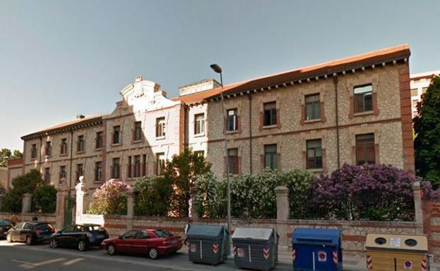 El PSOE pide a la Diputación mayor control sobre la residencia universitaria de San Agustín