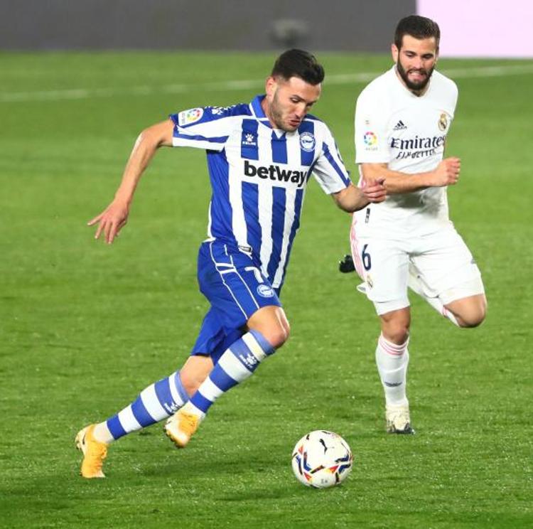 Vídeo: El Alavés saca los colores al Madrid