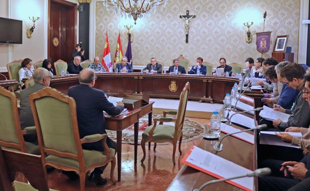 La Diputación aprueba celebrar un debate anual sobre la provincia, compromiso que lleva incumpliéndose desde 2016