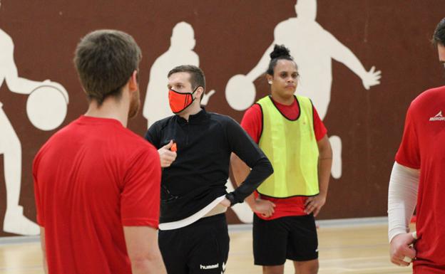 El UBU San Pablo quiere 'devolverle la moneda' al UD Ibiza HC Eivissa en su cancha