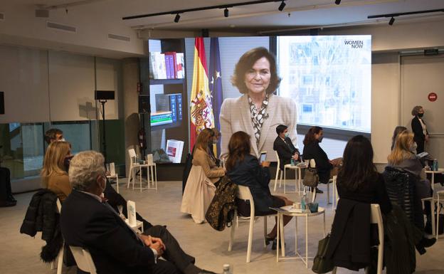 Carmen Calvo: «Cuando avanzamos las mujeres avanza la sociedad»