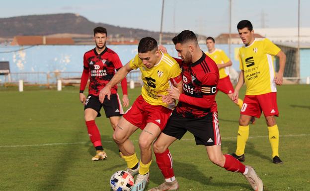 La Arandina golea al Real Burgos y el Bupolsa abandona el farolillo rojo