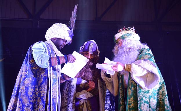 Los Reyes Magos mantienen viva la ilusión