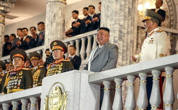 Kim recupera su retórica bélica con EE UU y refuerza su arsenal nuclear