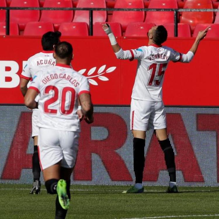Vídeo: Hat-trick de En-Nesyri para seguir en la pelea por Europa