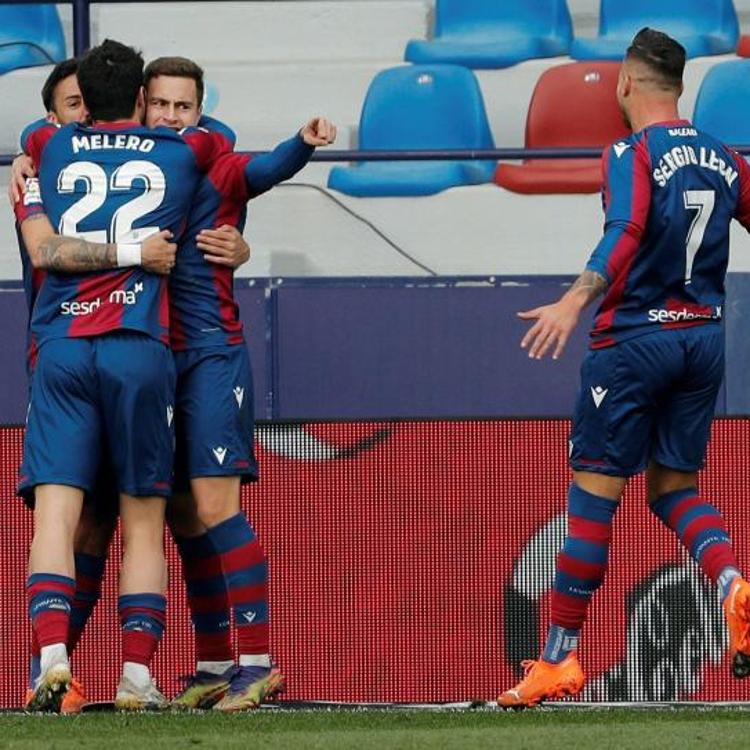 Vídeo: El Levante remonta ante el Eibar y toma aire