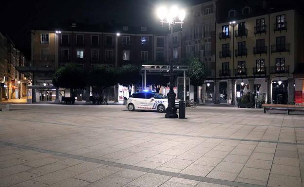 La Policía Local de Burgos levanta en una semana 53 denuncias por incumplir el toque de queda