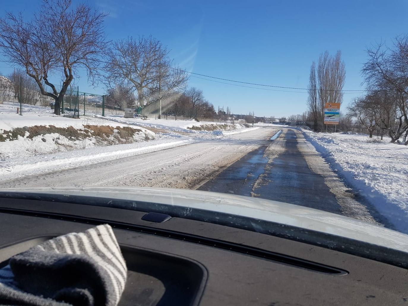 Imágenes del estado de las carreteras en Fuentelcésped