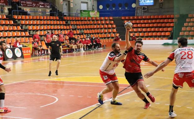 El UBU San Pablo vence con soltura al Viveros Herol BM Nava