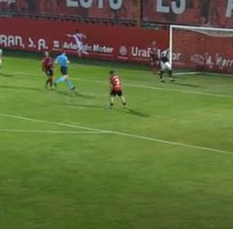 Vídeo: El Rayo vence al Mirandés y prolonga su racha negativa