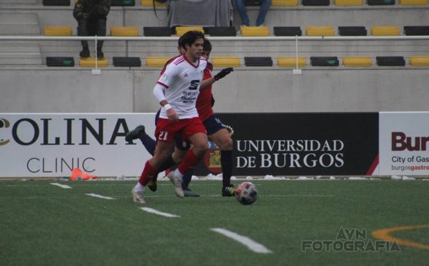 Tablas en el derbi capitalino, mientras la Arandina pierde fuelle