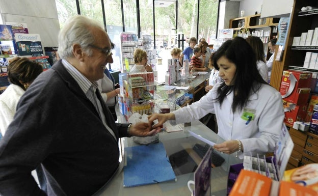 «En las farmacias sufrimos las angustias del ciudadano»