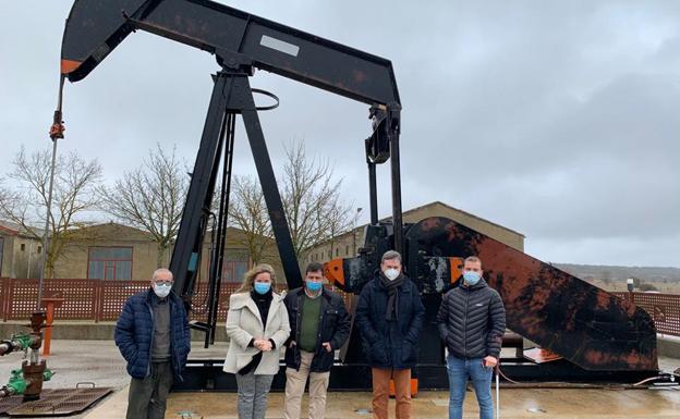 Los senadores populares exigirán al gobierno salvar el patrimonio industrial del yacimiento pretrolífero de La Lora