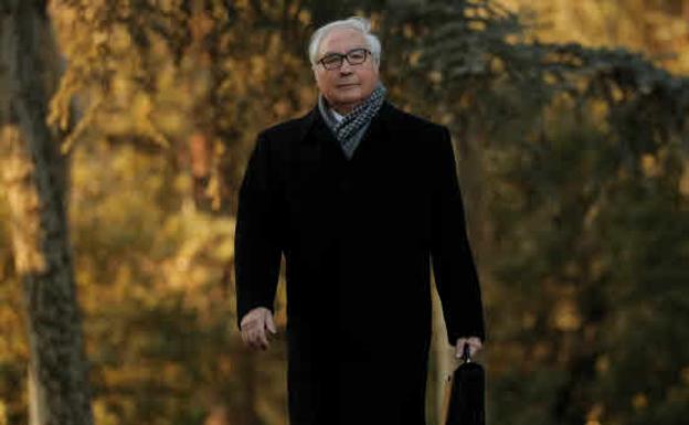 Manuel Castells quiere «llegar a la gratuidad total de la universidad»