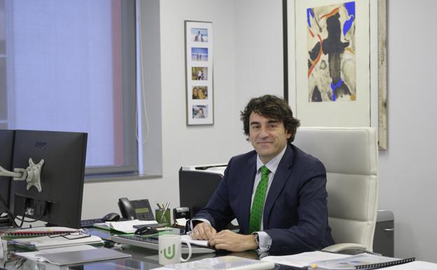 Luis Cid-Fuentes, presidente de ANIRCA y CEO de Gomez Group Metering, en su despacho./G. G. M.
