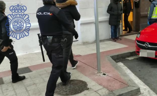 Desarticulan un grupo dedicado a la trata de mujeres en Burgos y liberan a cinco chicas