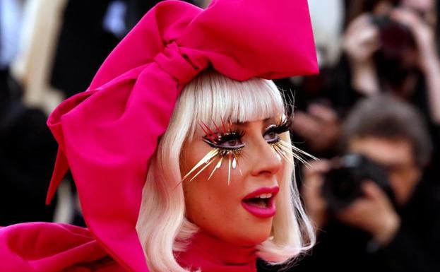 Lady Gaga recupera sanos y salvos los dos perros que le robaron