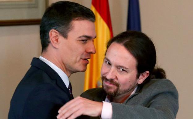 Moncloa asegura que Sánchez e Iglesias tienen una comunicación «fluida»