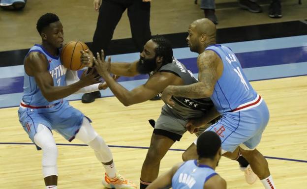 Exhibición de Harden en su regreso a Houston