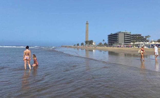 Los empresarios turísticos descartan la Semana Santa para «no perder también el verano»