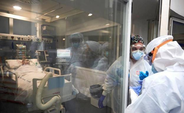 66 años, la edad media de los pacientes covid ingresados en el HUBU