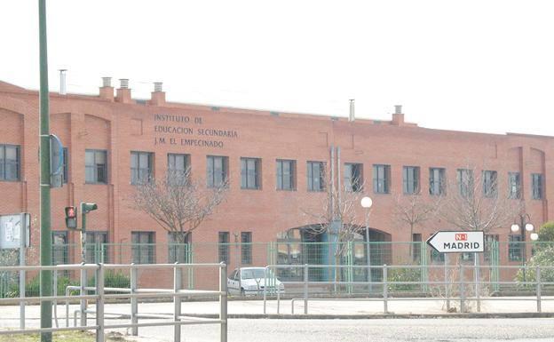 Declarado un brote de covid en el instituto El Empecinado de Aranda de Duero