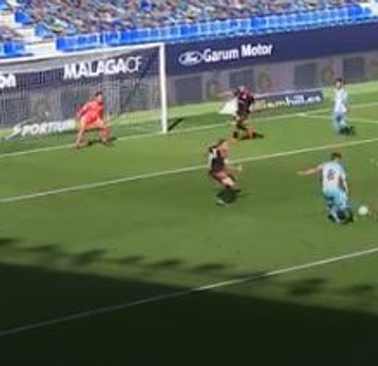 Vídeo: El Tenerife aleja al Málaga de los 'play-offs'