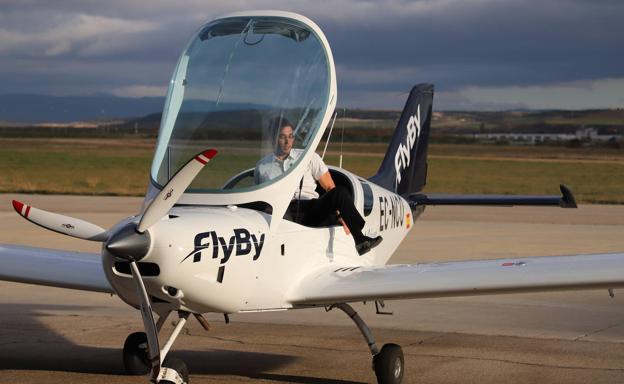 La primera promoción de pilotos de la UBU inicia el curso