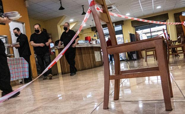 La Junta podrá cerrar de dos a cinco años bares y restaurantes que incumplan las medidas anticovid