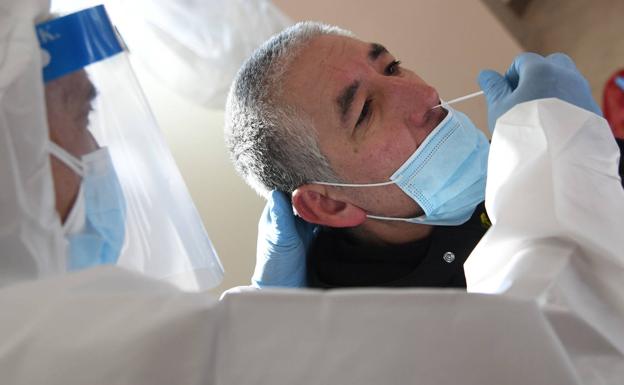 La covid suma 64 nuevos casos en una jornada sin fallecidos en Burgos