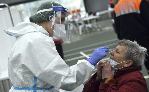 La pandemia deja otra víctima mortal y 61 nuevos positivos en Burgos