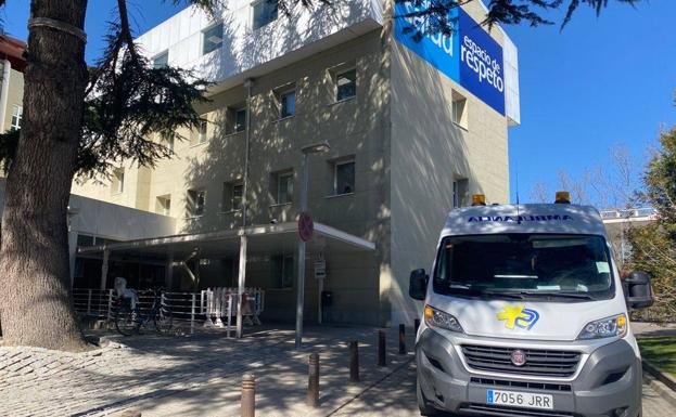 El hospital de Aranda ingresa a sus dos primeros pacientes con la variante británica