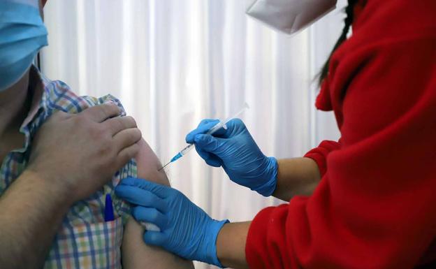 Los burgaleses de 65 años se vacunarán con AstraZeneca a partir de este fin de semana