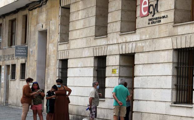 La Junta de Castilla y León pagará 7 euros por cada día en ERTE a los trabajadores con jornada completa