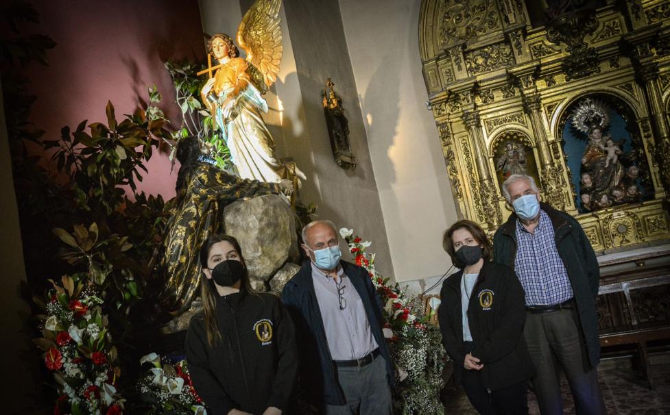 «La Semana Santa sigue, aunque la tenemos que vivir de otra manera»