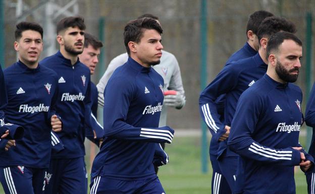 El Mirandés regresa a los entrenamientos con la vista puesta en Gijón